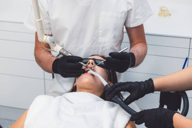 Best Emergency Tooth Extraction in Rossmoor, CA